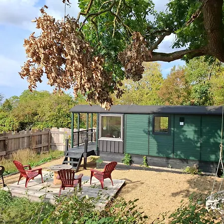 Roulotte - Tiny House De La Ferme De La Cheveche Кемпинг