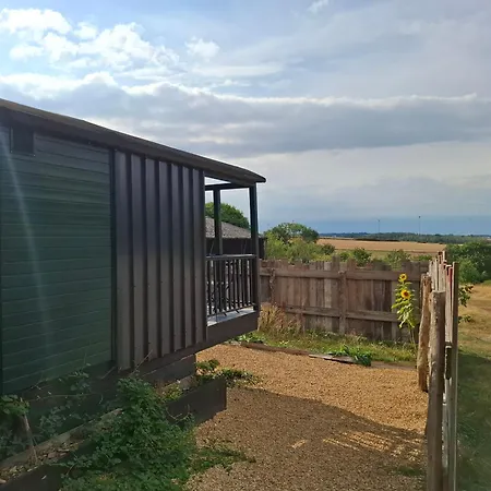 Roulotte - Tiny House De La Ferme De La Cheveche Кемпинг